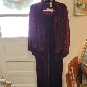 Studio Burgundy Velvet Ensemble